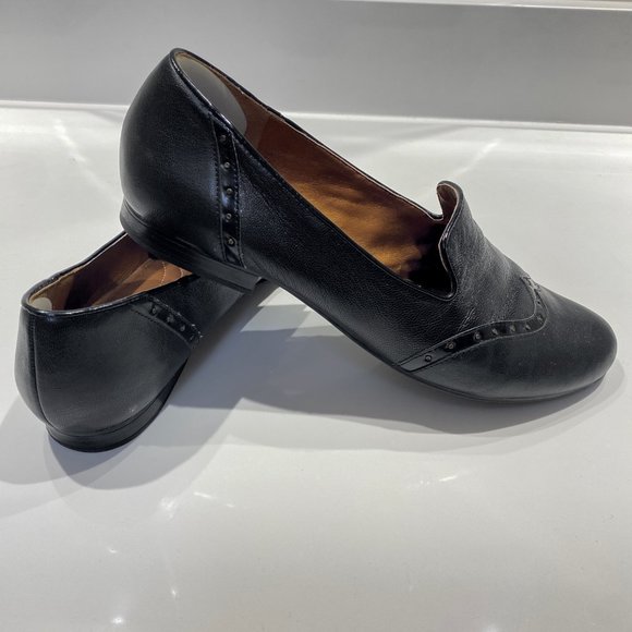 Naturalizer - Lancing Slip-On Loafer Black 10W - Picture 2 of 11